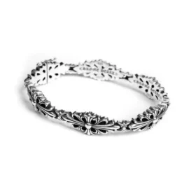 Armband med dubbelt korsmönster
