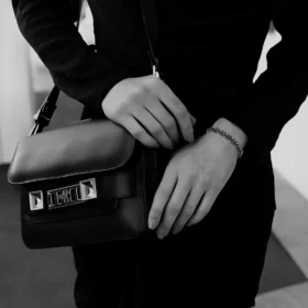 CH Plus-Armband