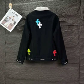 Chrome Hearts-jeansjacka med vit krage och Cross Patches
