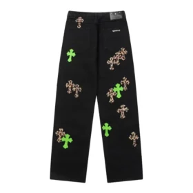 Jeans med läderpatchar