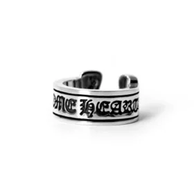 Ring med etikettmotiv