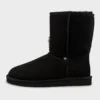 Svarta Chrome Heart-uggs